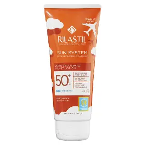 Лосьйон для тіла RILASTIL (Ріластіл) оксамитовий сонцезахисний SPF50 + 100 мл Лосьйон для тіла RILASTIL (Ріластіл) оксамитовий сонцезахисний SPF50 + 100 мл