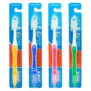 Зубна щітка ORAL-B 1 2 3 Чистота Свіжість Навіть між зубів 40 cередня 1шт Зубна щітка ORAL-B 1 2 3 Чистота Свіжість Навіть між зубів 40 cередня 1шт