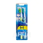 ЗУБНАЯ ЩЕТКА "ORAL-B 3D WHITE ОТБЕЛИВАНИЕ" 40, средняя